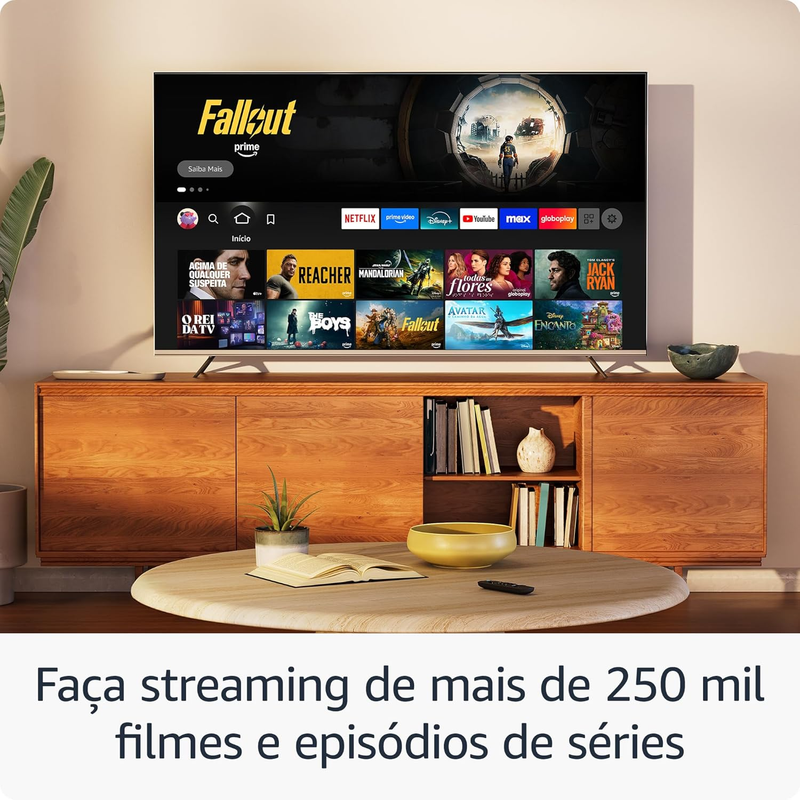 Fire TV Stick HD (Última geração) | Com controle remoto por voz com Alexa (inclui comandos de TV), controles de casa inteligente e streaming em HD